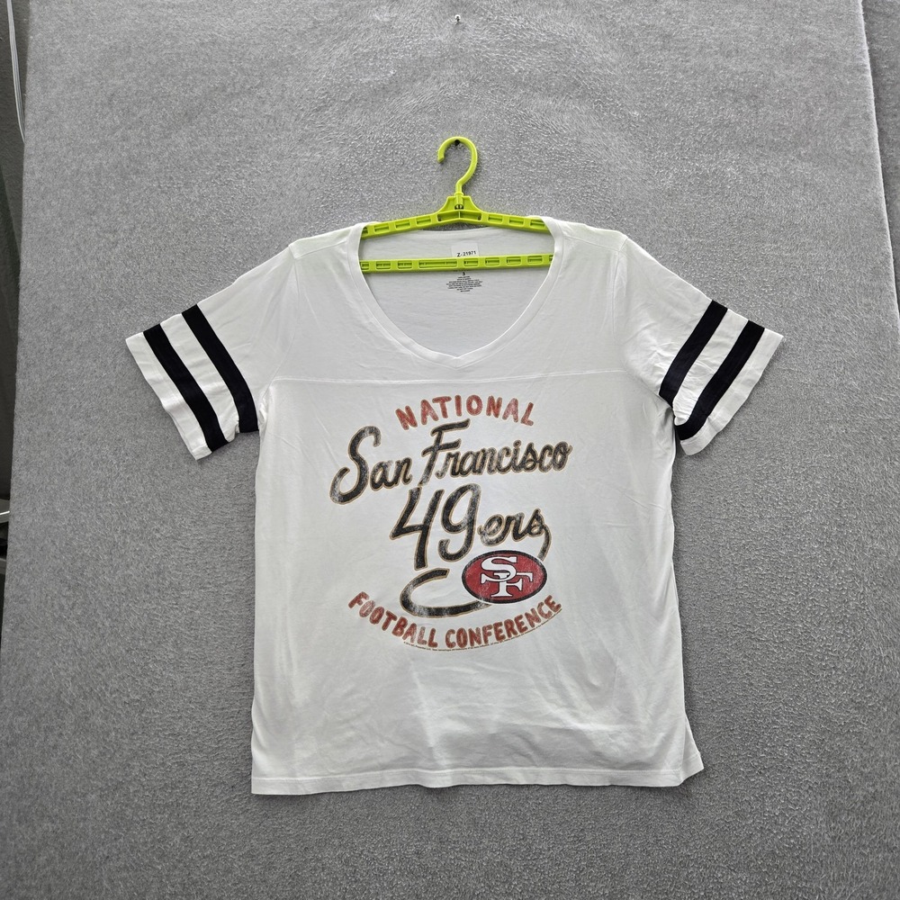 San Francisco 49ers Women Shirt 3 White Graphic Football Tee Scoop Neck Pullove